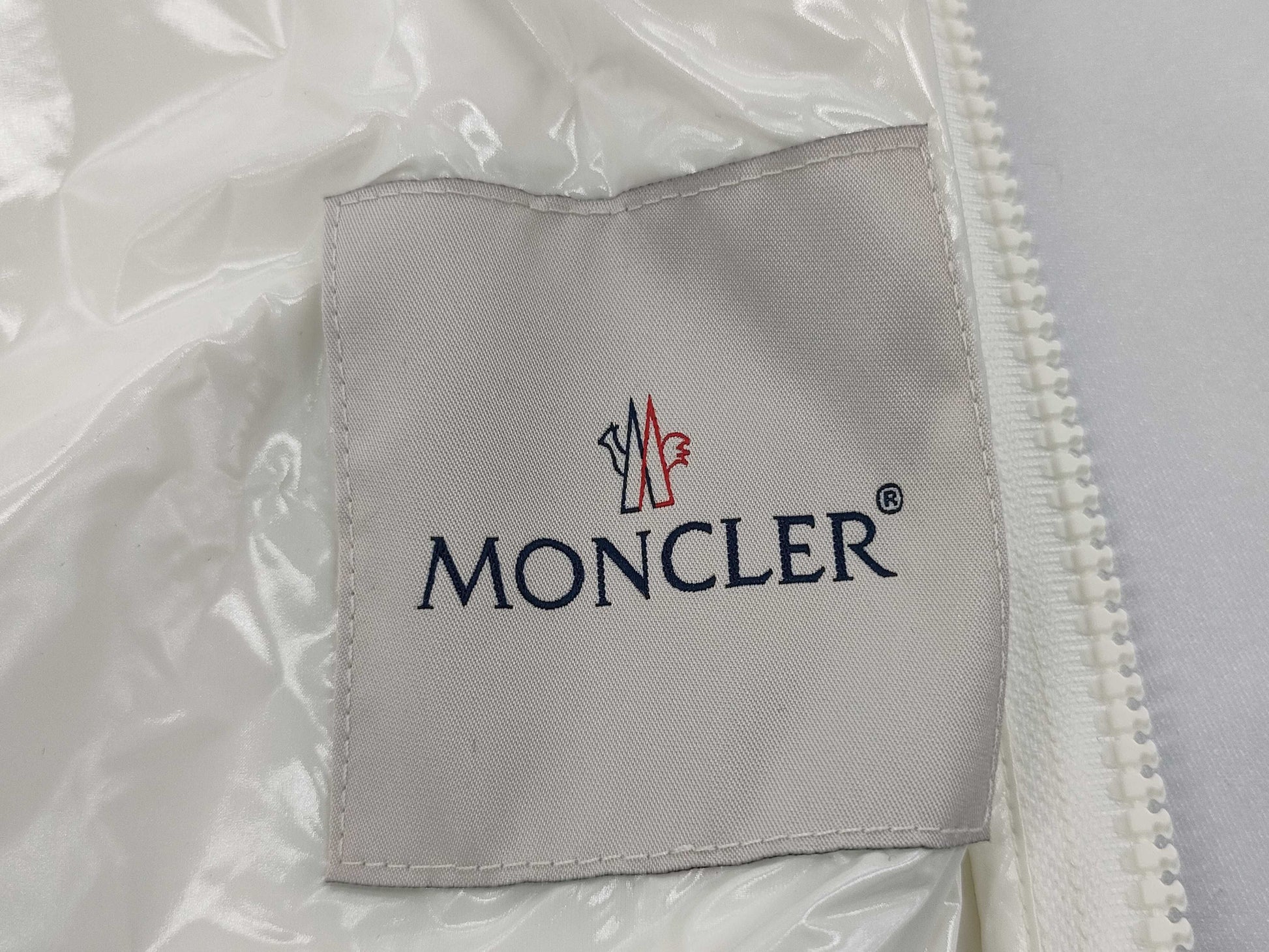 MONCLER Coat Polyester/Nylon RN116347 Coat