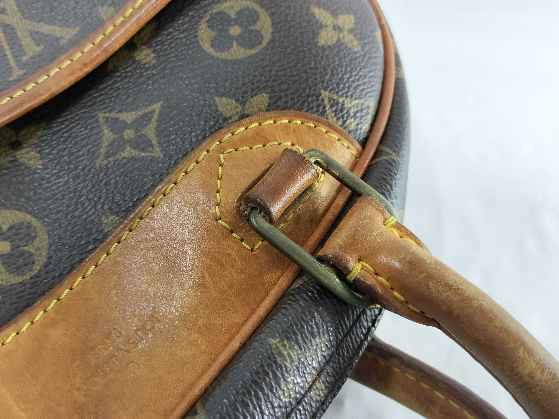 LOUIS VUITTON Monogram M42228 Trueville Handbag