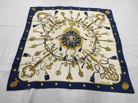 HERMES Key Pattern Scarf 