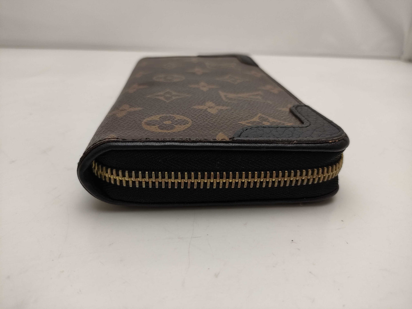 LOUIS VUITTON Monogram M61188 Zippy Wallet Retiro Wallet