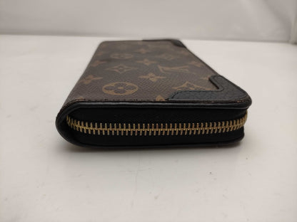 LOUIS VUITTON Monogram M61188 Zippy Wallet Retiro Wallet