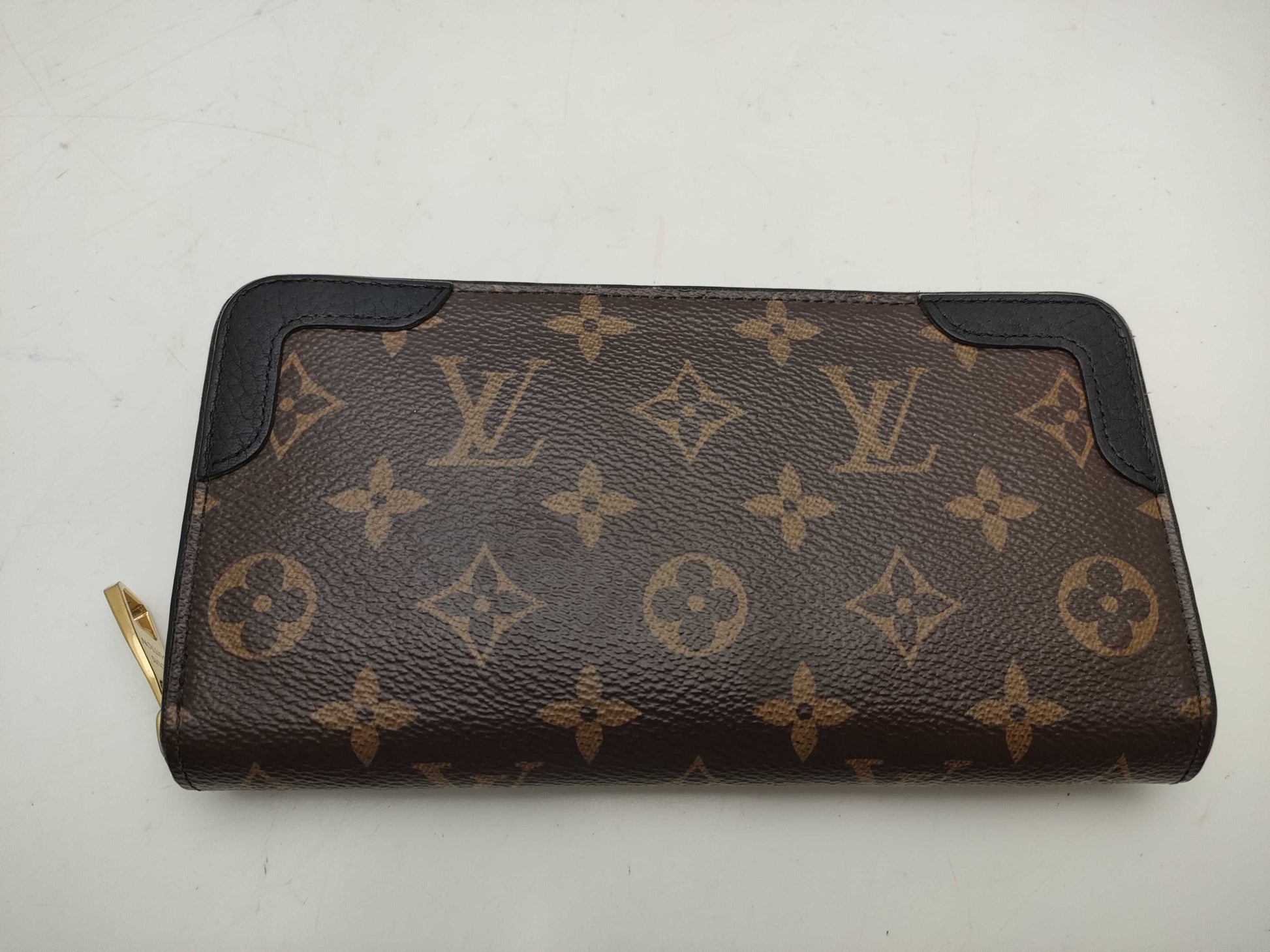 LOUIS VUITTON Monogram M61188 Zippy Wallet Retiro Wallet