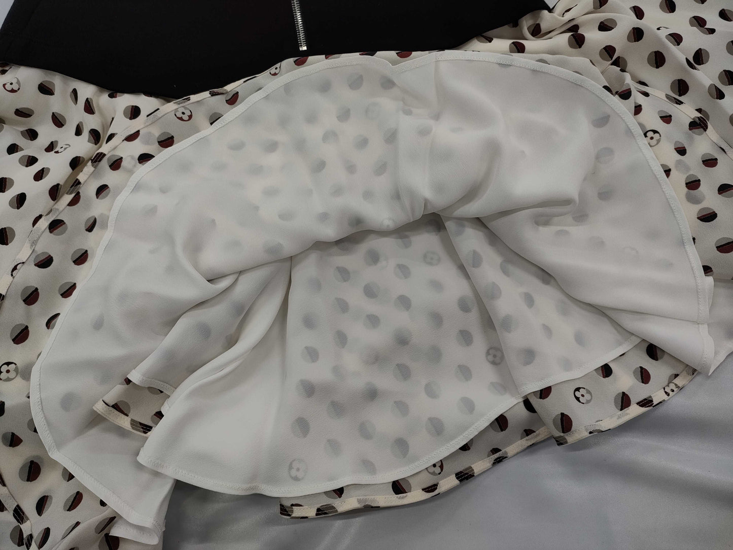 LOUIS VUITTON Skirt Skirt