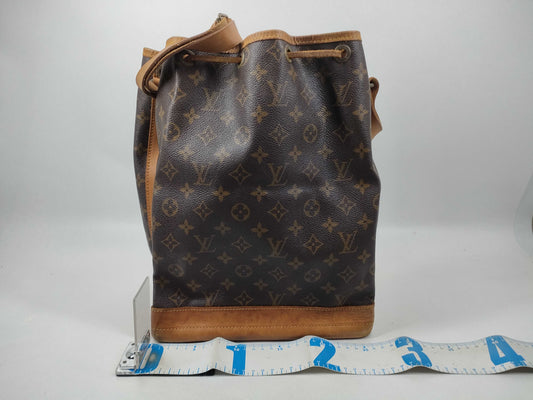 LOUIS VUITTON Monogram M42224 Noe Shoulder Bag