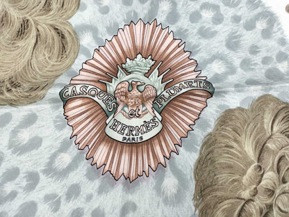 HERMES Carré 90 CASQUES et PLUMETS Scarf