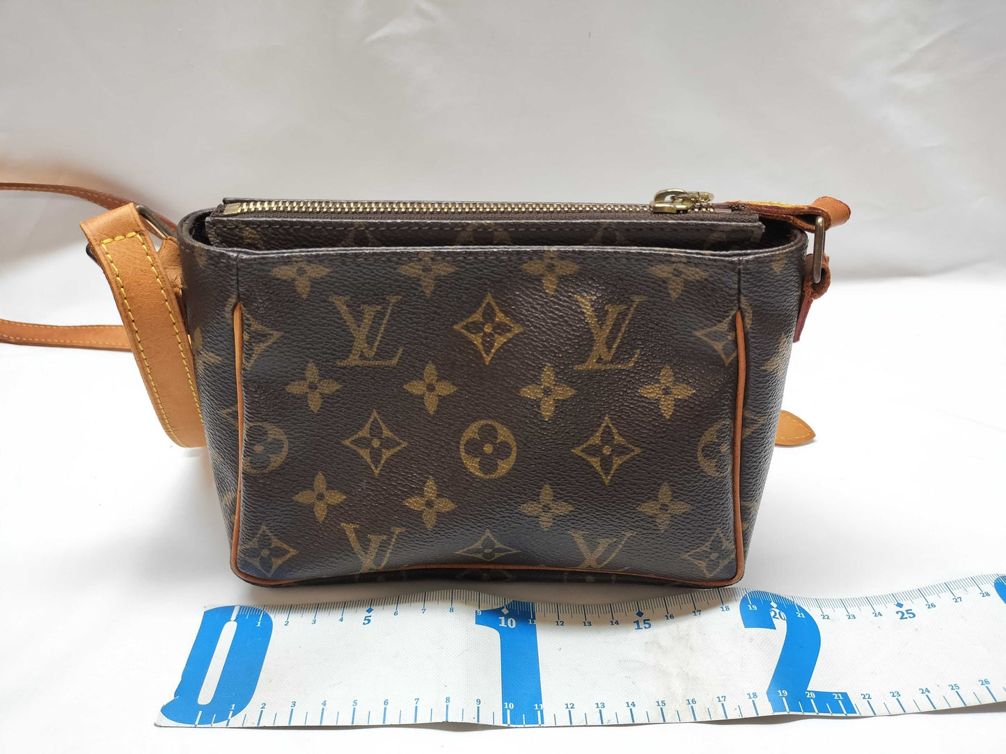 LOUIS VUITTON Monogram M51165 Monogram Viva Cite PM Shoulder Bag