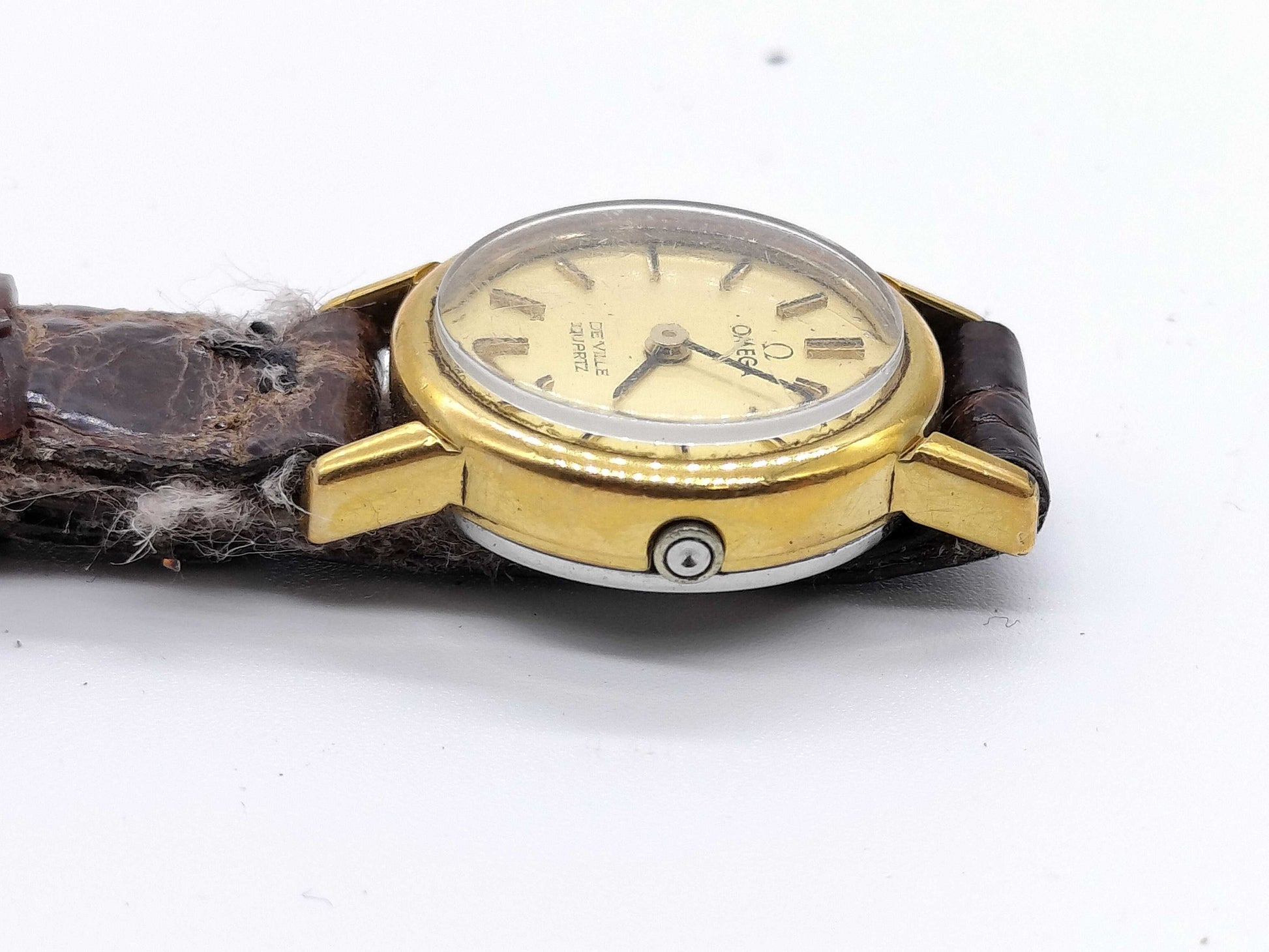 OMEGA De Ville Quartz 20.4 Women's Watch