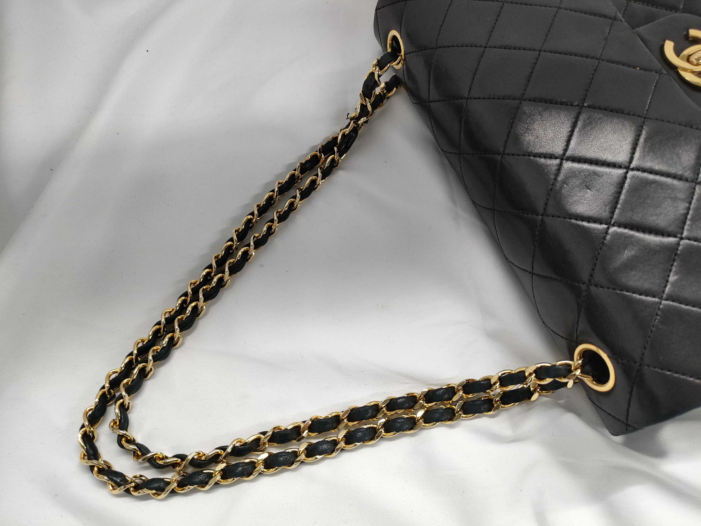 CHANEL Lambskin Shoulder Bag, Size 25, Double Flap/Double Chain, GD Hardware, 0 Series, Warranty Included
