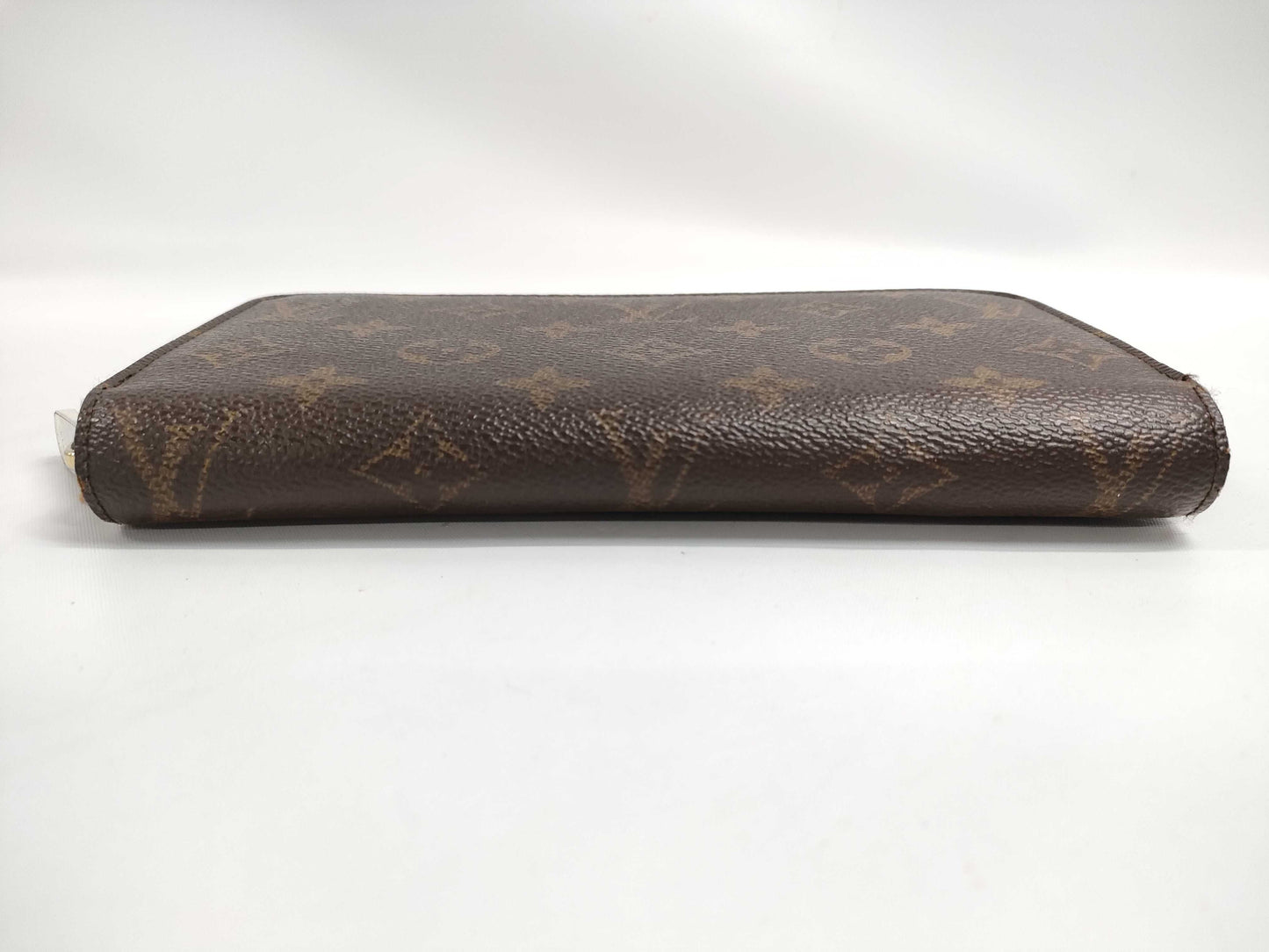 LOUIS VUITTON Monogram Zippy Wallet Wallet