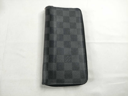LOUIS VUITTON Damier Graphite Vasco Initial Wallet