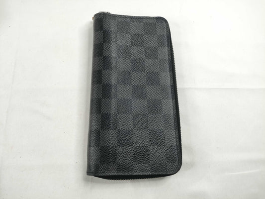 LOUIS VUITTON Damier Graphite Vasco Initial Wallet