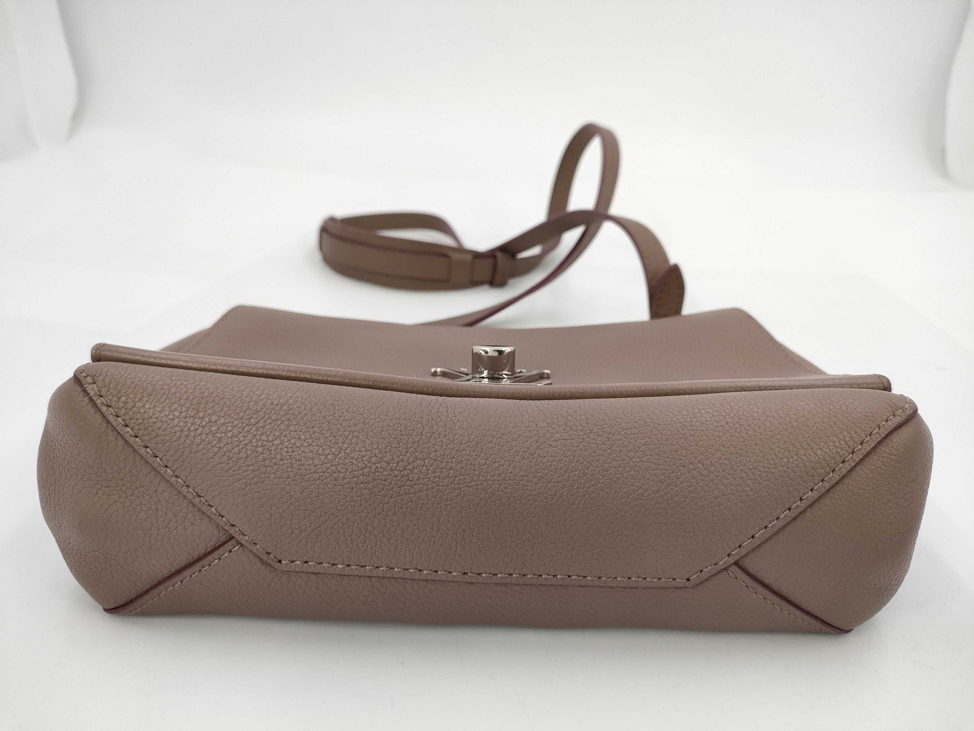 LOUIS VUITTON Lockme II BB Shoulder Bag