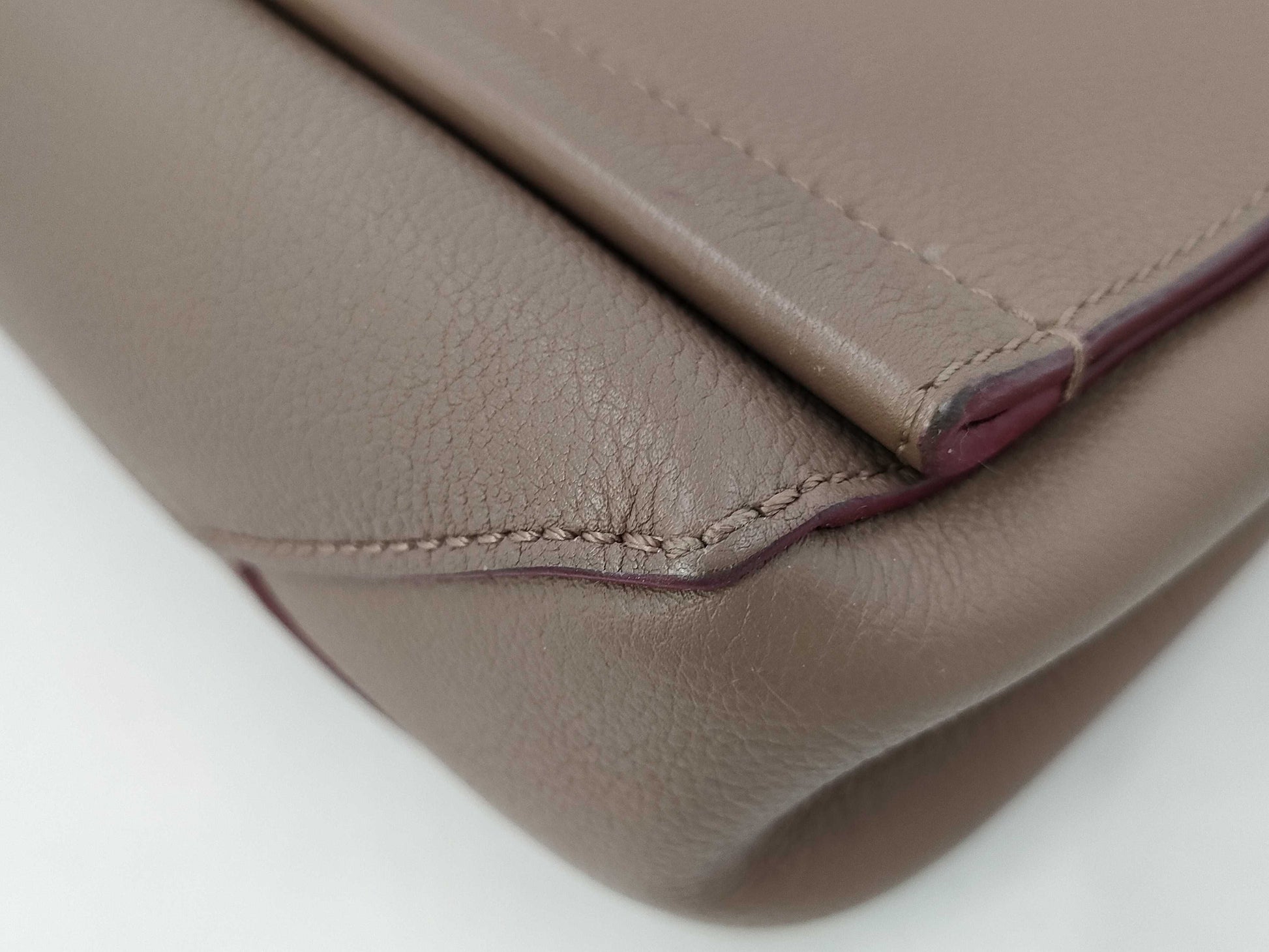 LOUIS VUITTON Lockme II BB Shoulder Bag