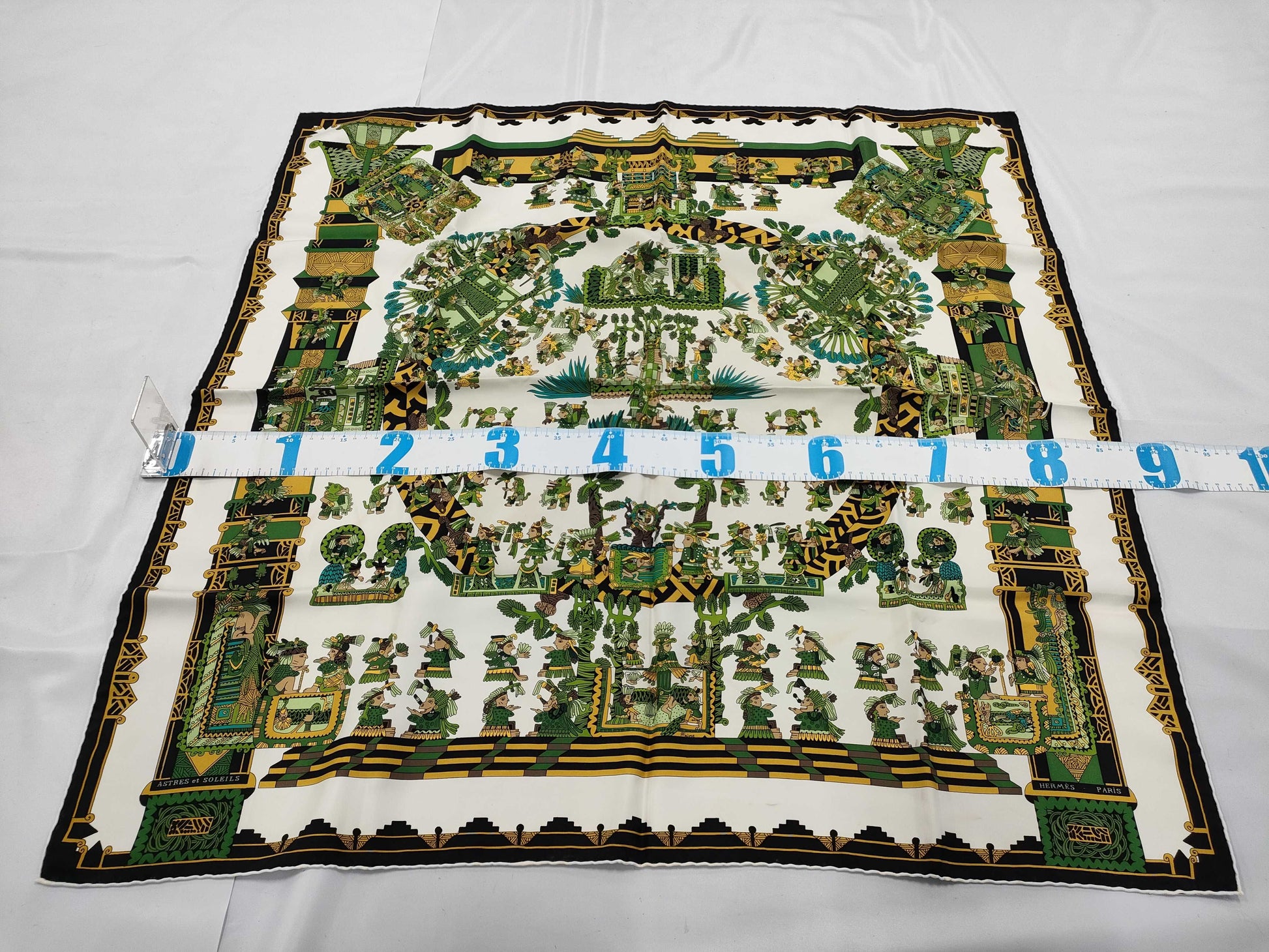 HERMES Carré Carré 90 Celestial Bodies and the Sun Scarf