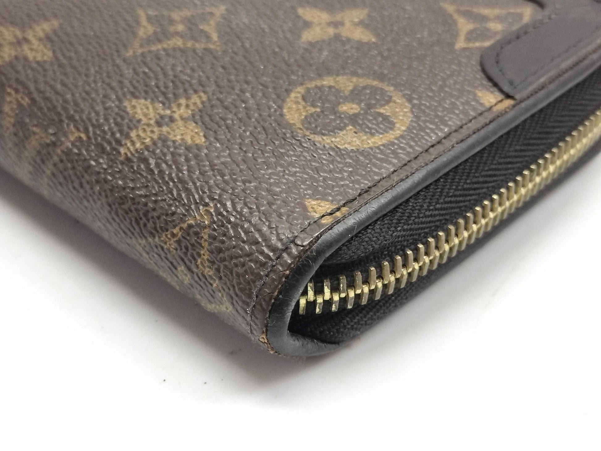 LOUIS VUITTON Monogram Zippy Wallet Retiro Wallet