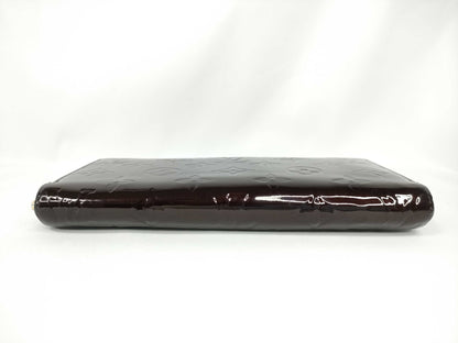 LOUIS VUITTON Vernis Zippy Wallet Amaranth Round Wallet