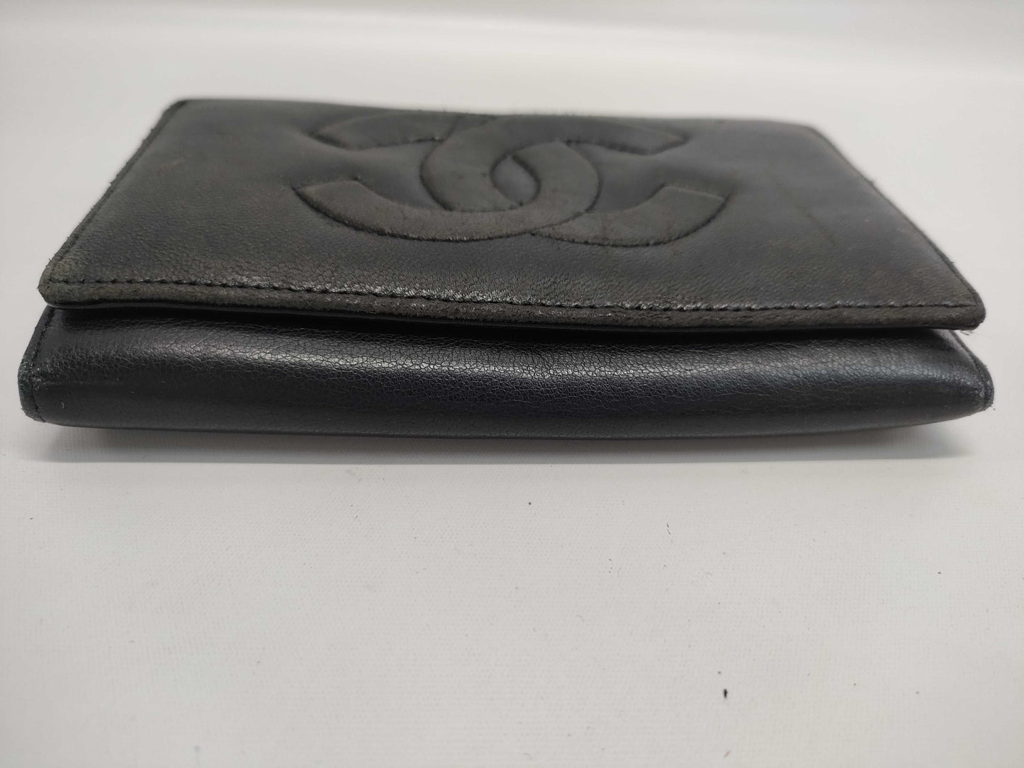 CHANEL Lambskin Bifold Wallet