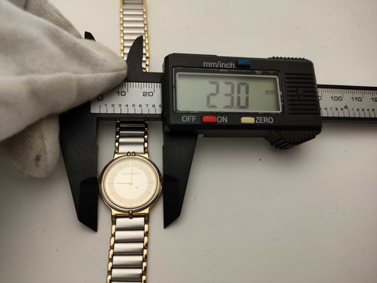 Yves Saint Laurent Quartz Unmoving Women's Watch