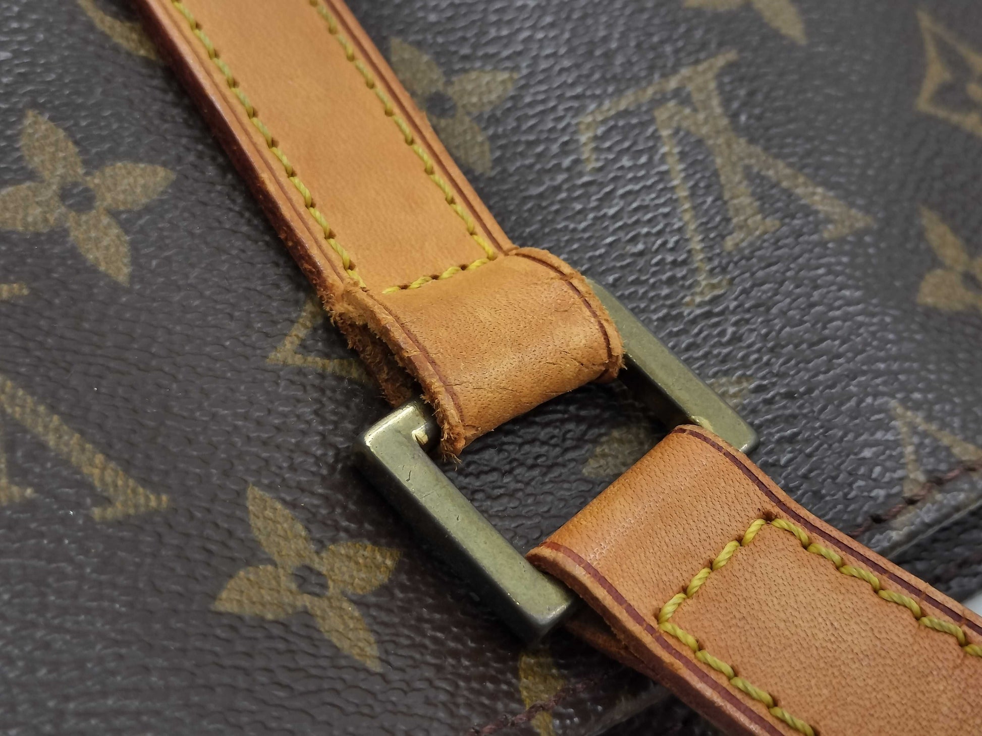 LOUIS VUITTON Monogram M51170 Vavin GM Tote Bag