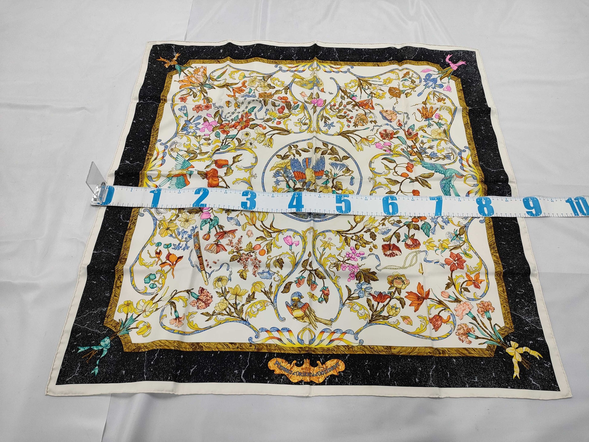 HERMES Carré Pierres d'orient et d'occident Other accessories