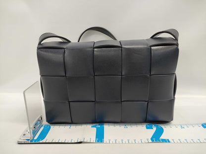 BOTTEGA VENETA Intrecciato Maxi Intrecciato Cassette Shoulder Bag