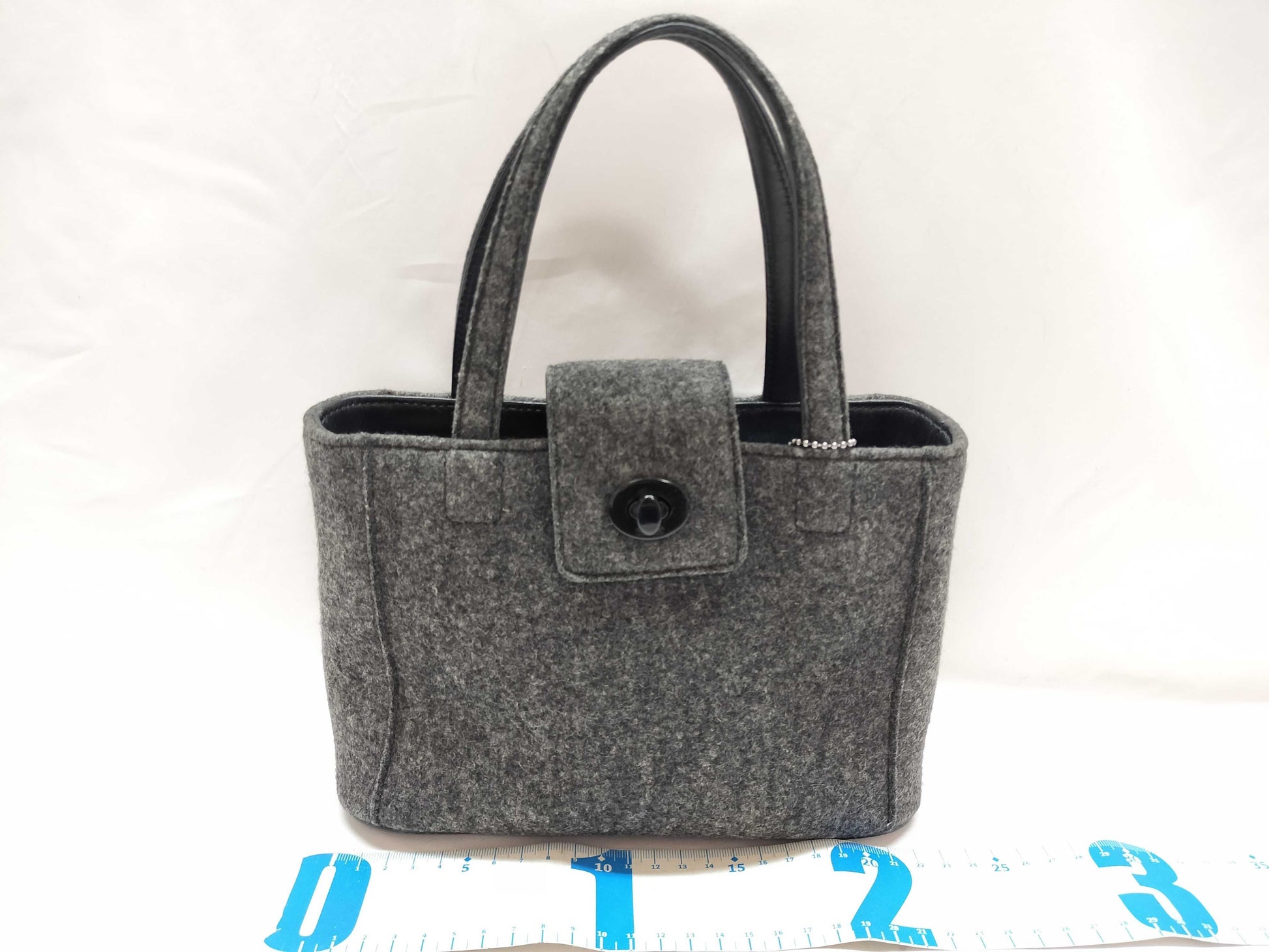 COACH Basket/Canvas Bag *4 Shoulder Bag