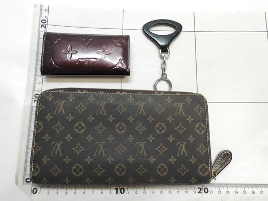 LOUIS VUITTON Vernis Vernis and other wallets/key rings, key cases and key holders