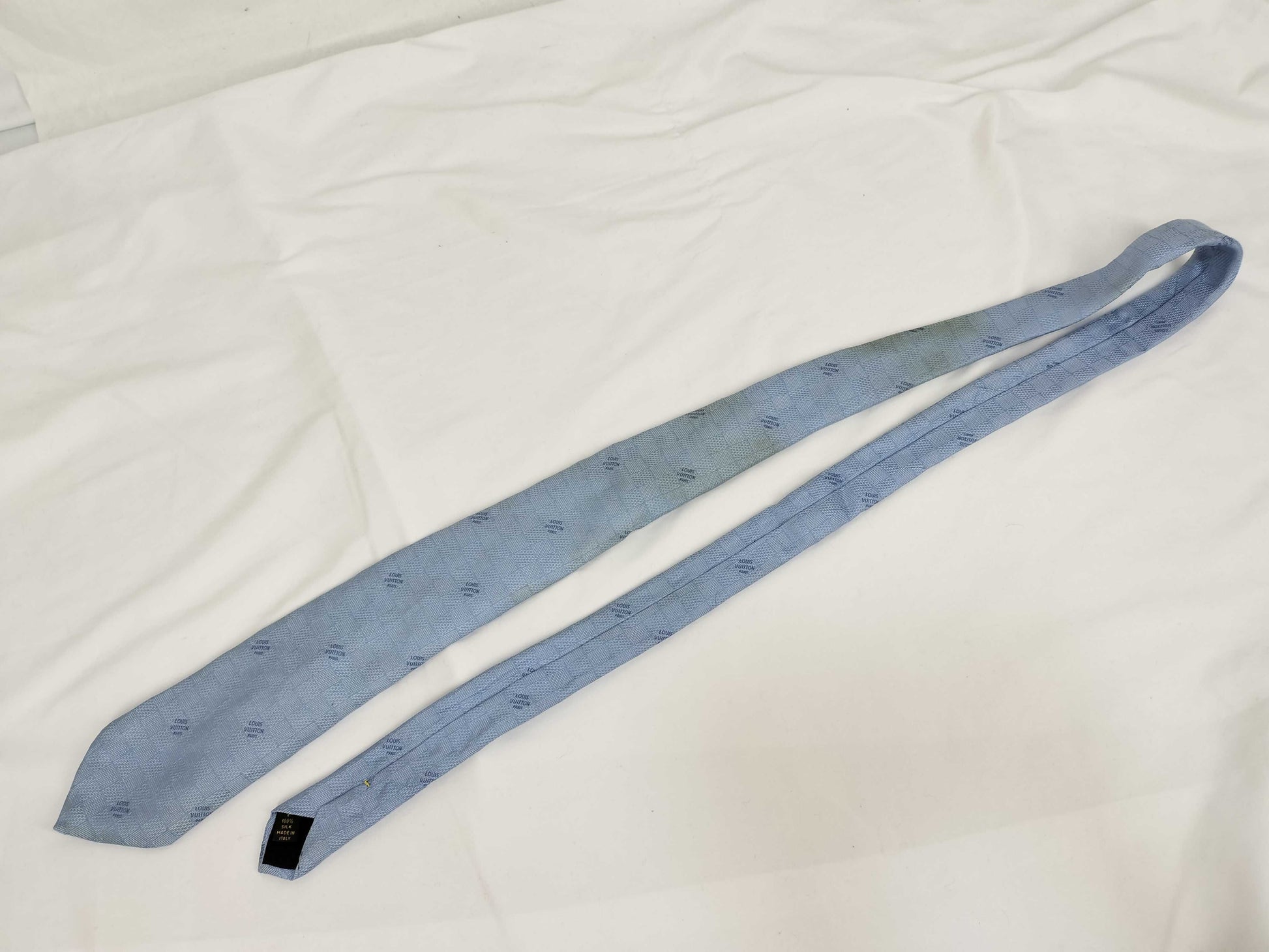 LOUIS VUITTON light blue tie