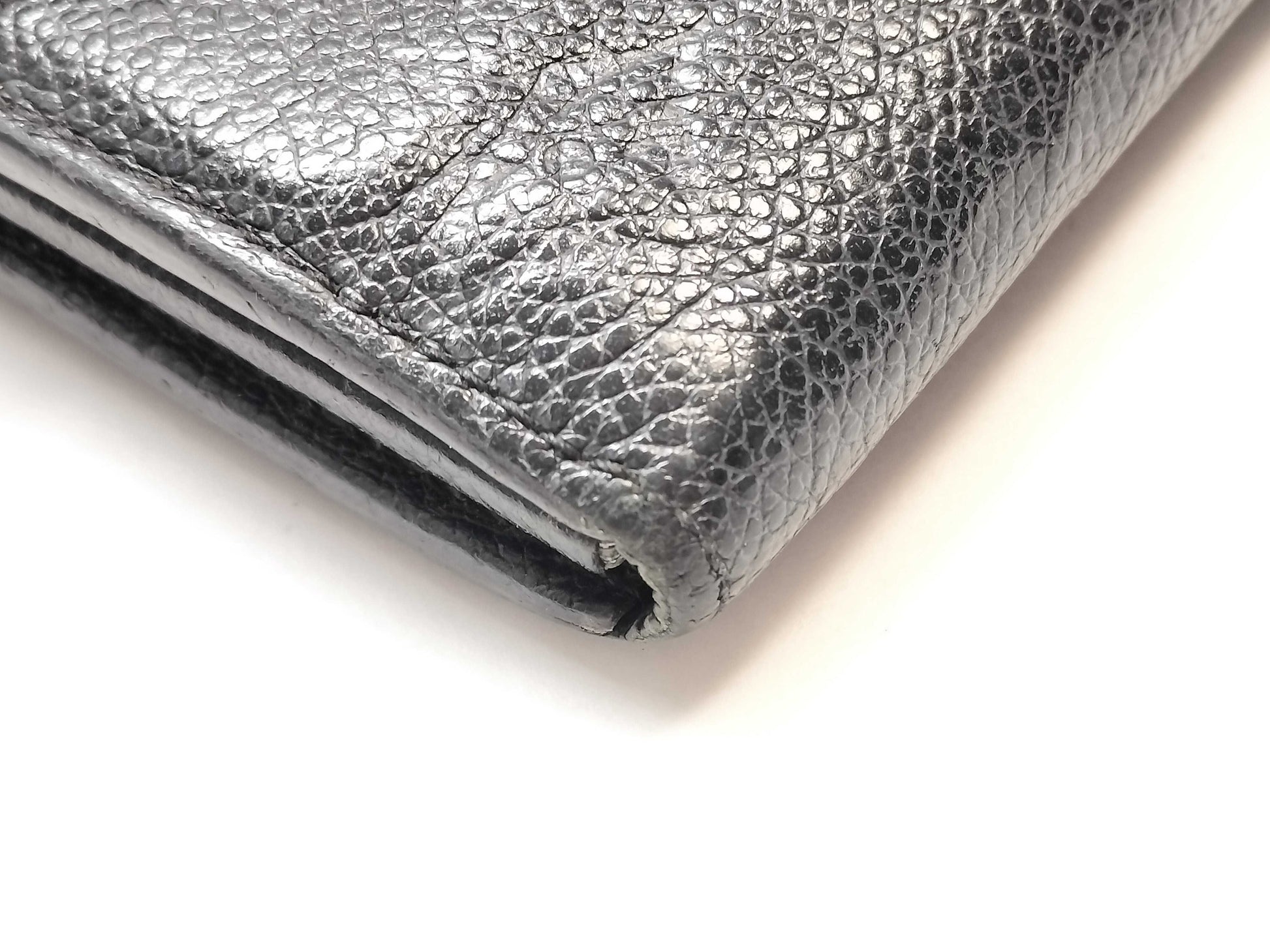 LOUIS VUITTON Monogram Empreinte Giant Monogram Reverse Portefeuille Zoe Wallet