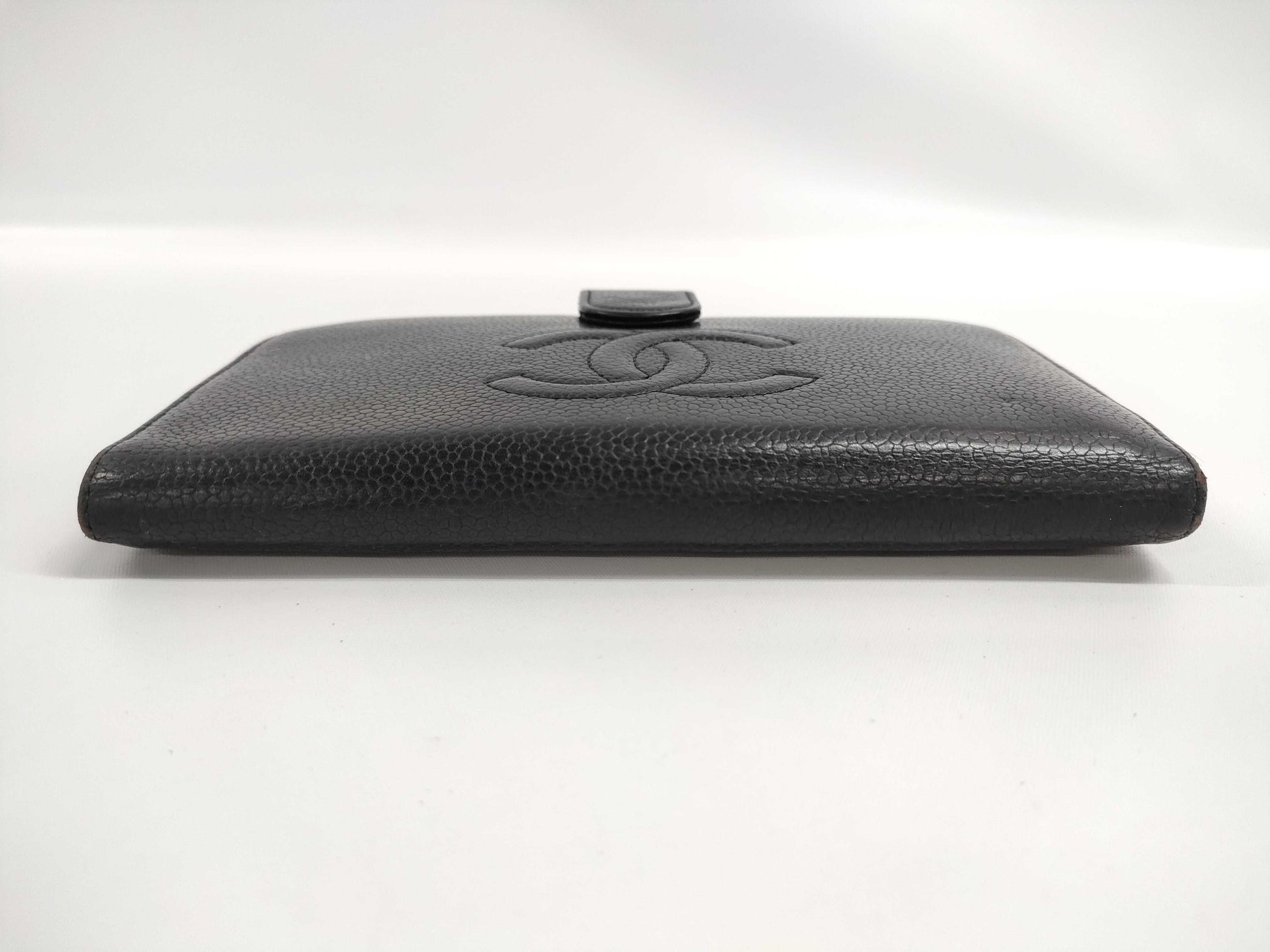 CHANEL Caviar Skin Long Wallet