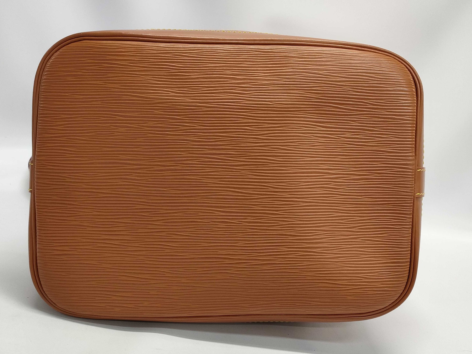 LOUIS VUITTON Epi Noe Shoulder Bag