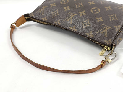 LOUIS VUITTON Monogram Pochette Accessoir Handbag