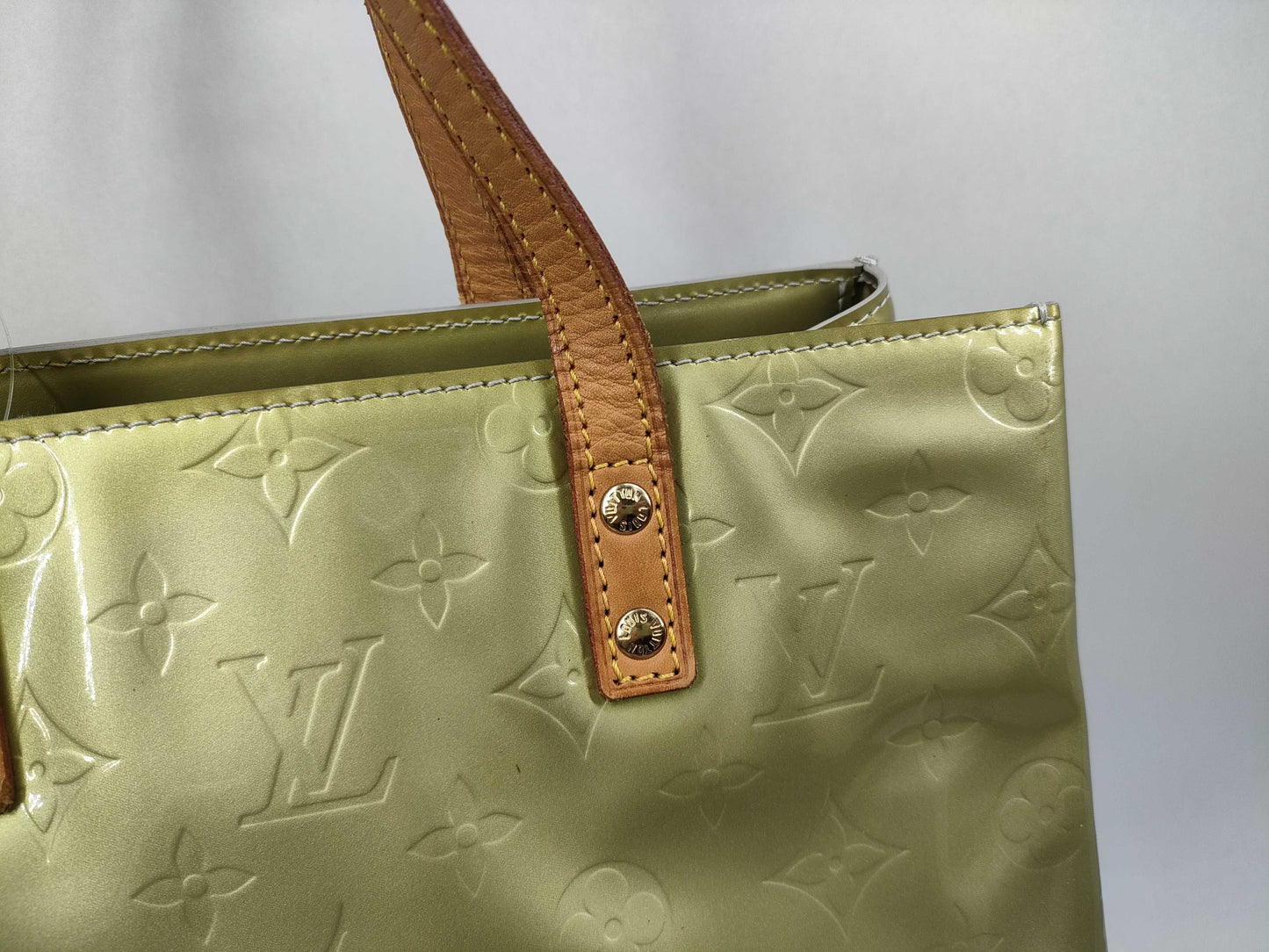 LOUIS VUITTON Vernis Reed MM M91142 Handbag