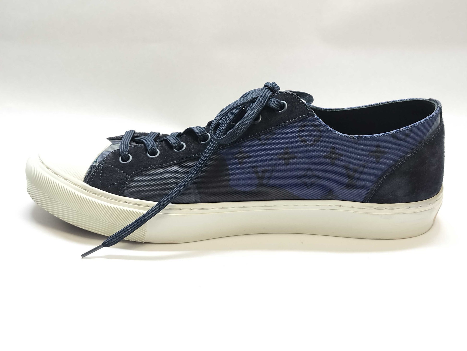 LOUIS VUITTON Tattoo Line Canvas x Leather Navy Sneakers