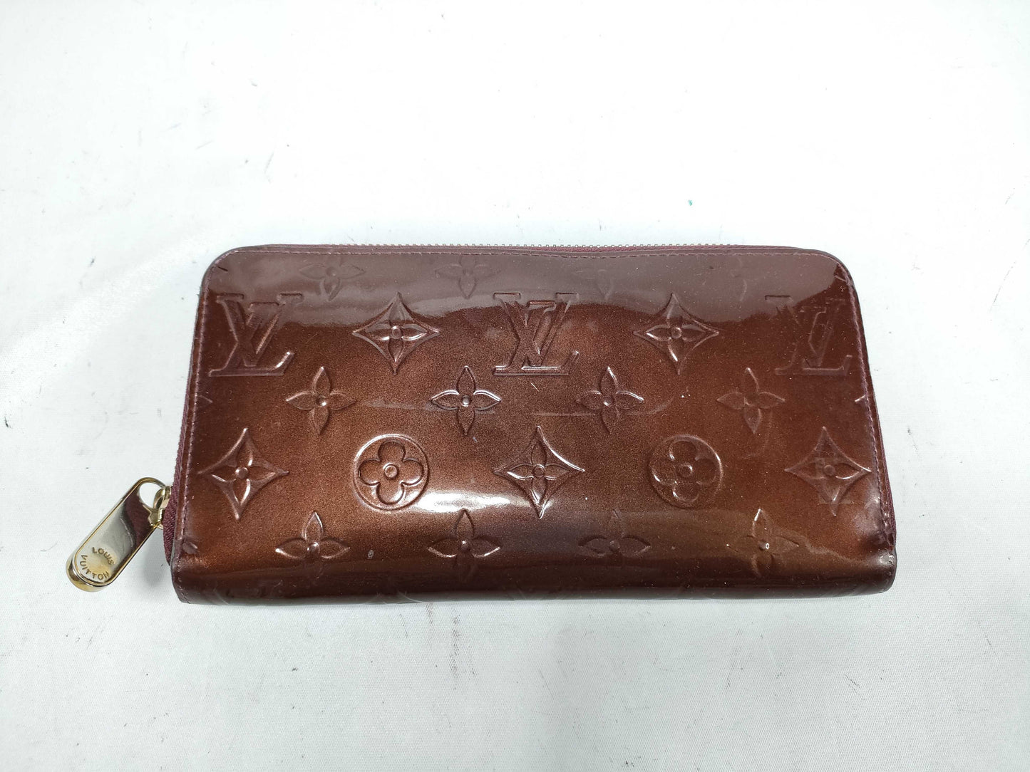 LOUIS VUITTON Zippy Wallet Amaranth Color Wallet