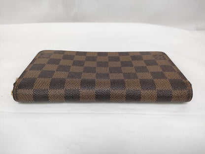 LOUIS VUITTON Damier Zippy Wallet