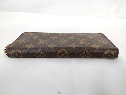 LOUIS VUITTON Monogram Zippy Wallet