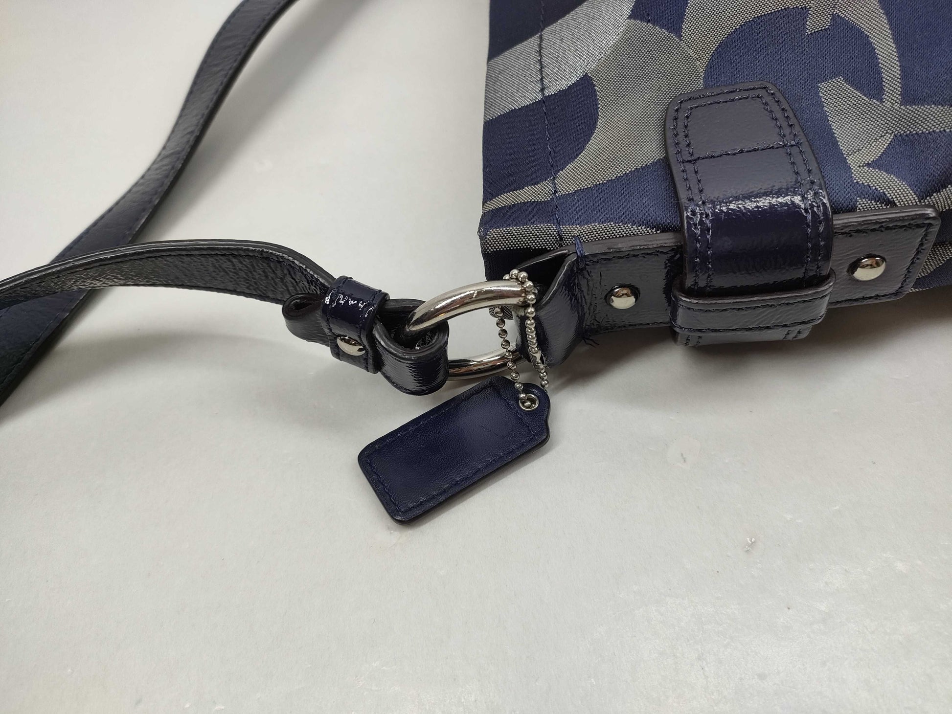 COACH Signature F19820 Optic Signature One Shoulder Canvas Shoulder Bag