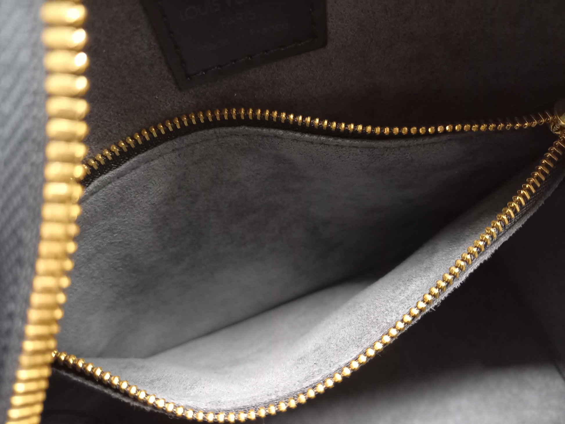 LOUIS VUITTON Epi Pont Neuf PM Handbag