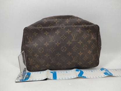 LOUIS VUITTON Monogram True Toilet Pouch Pouch