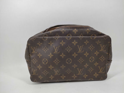 LOUIS VUITTON Monogram True Toilet Pouch Pouch