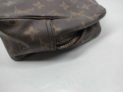 LOUIS VUITTON Monogram True Toilet Pouch Pouch