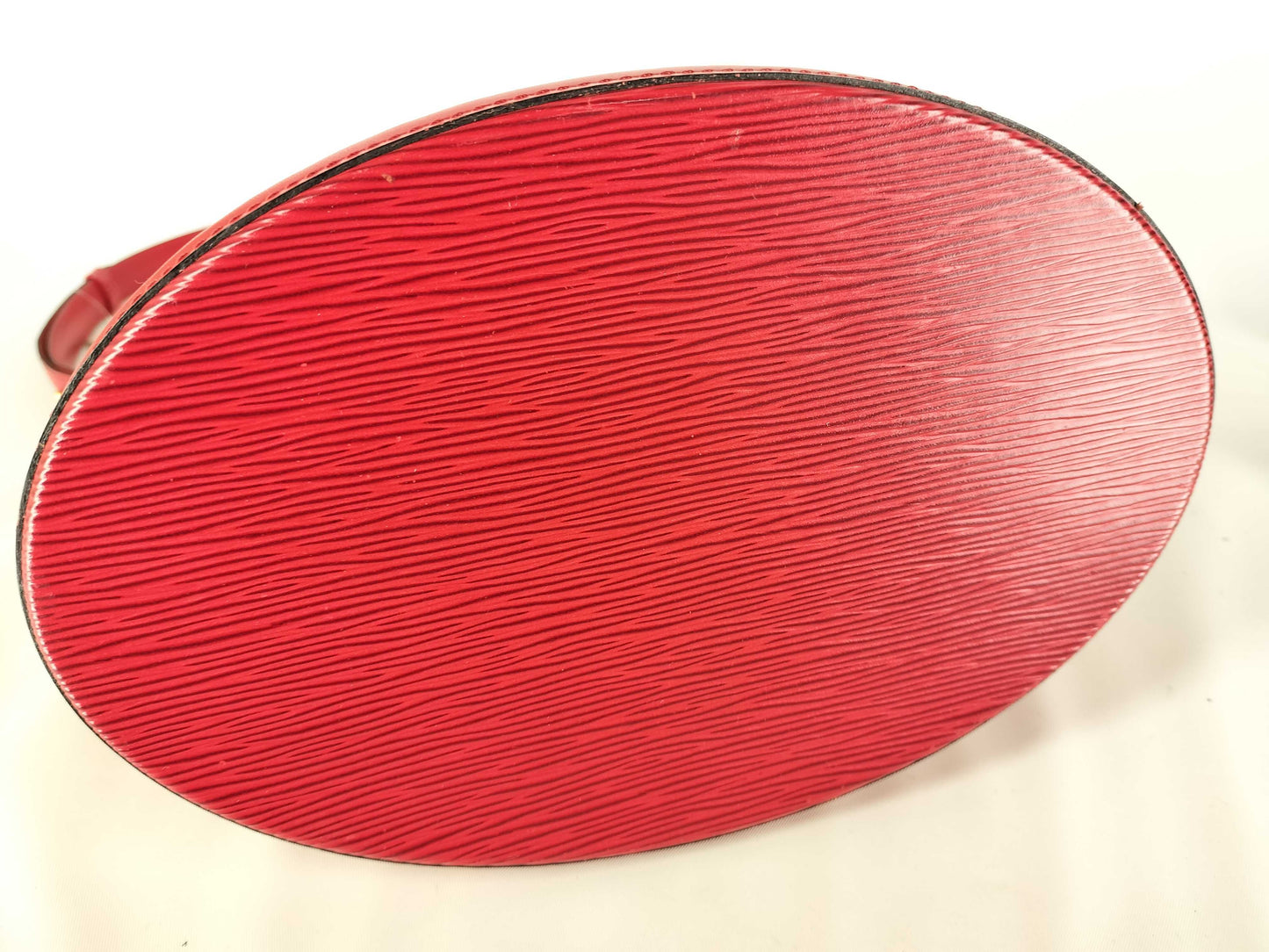 LOUIS VUITTON Epi Cluny M52257 Shoulder Bag