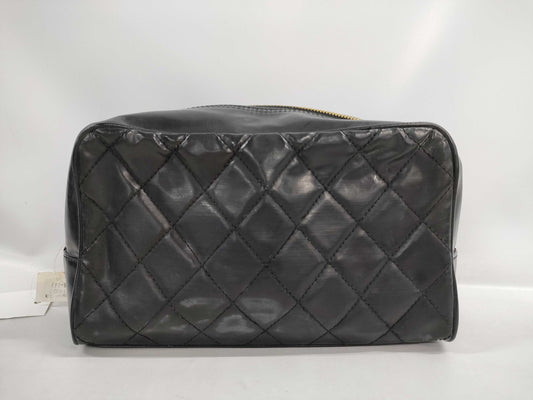 CHANEL Matelasse Makeup Pouch