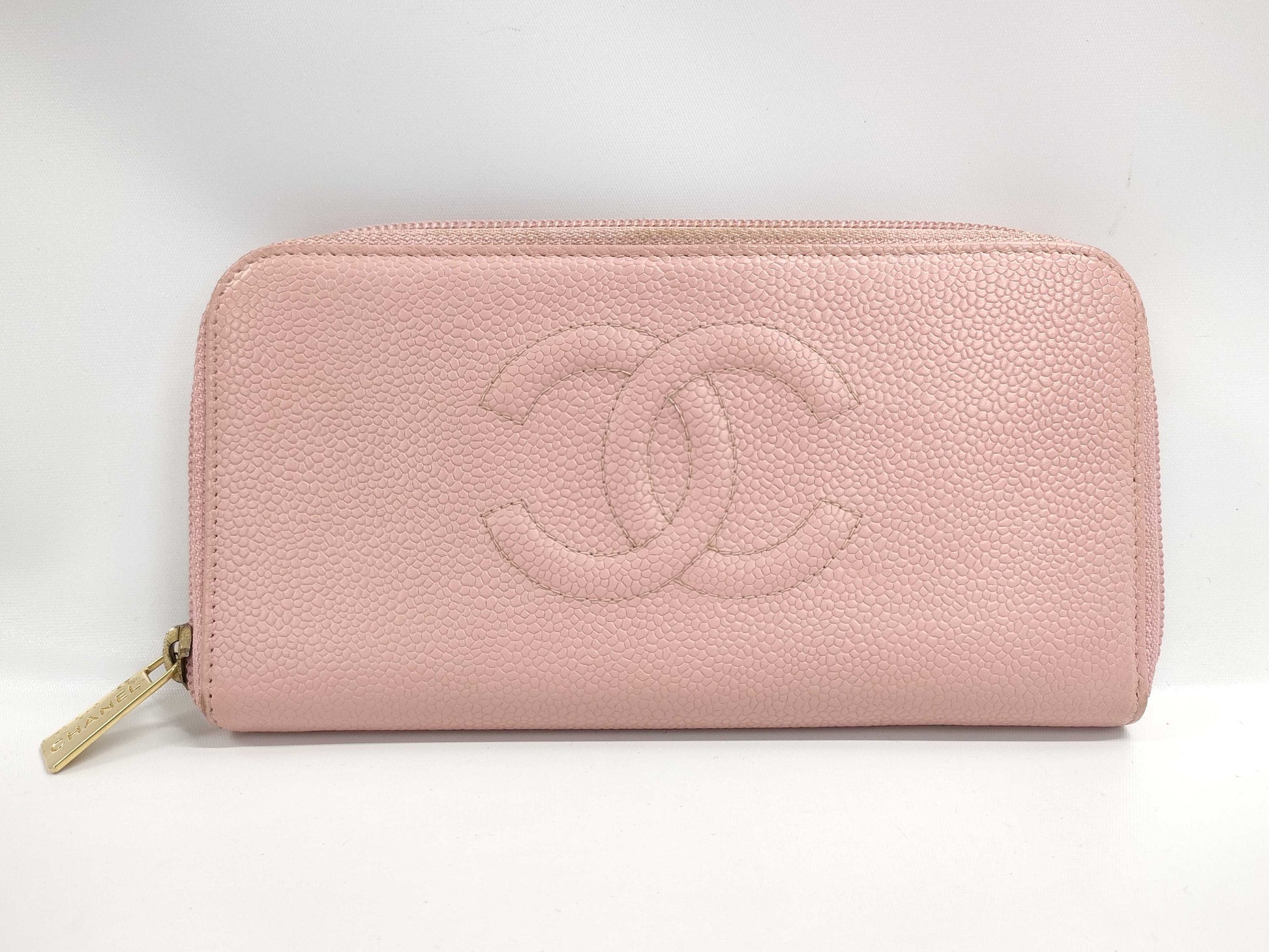 CHANEL Caviar Leather Round Long Wallet Wallet