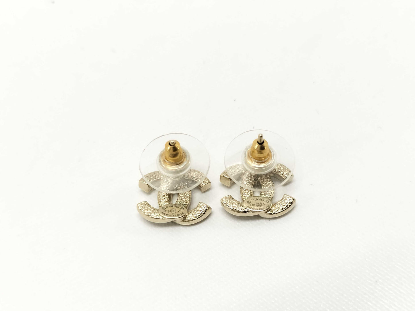 CHANEL Rhinestone Earrings F18 Earrings