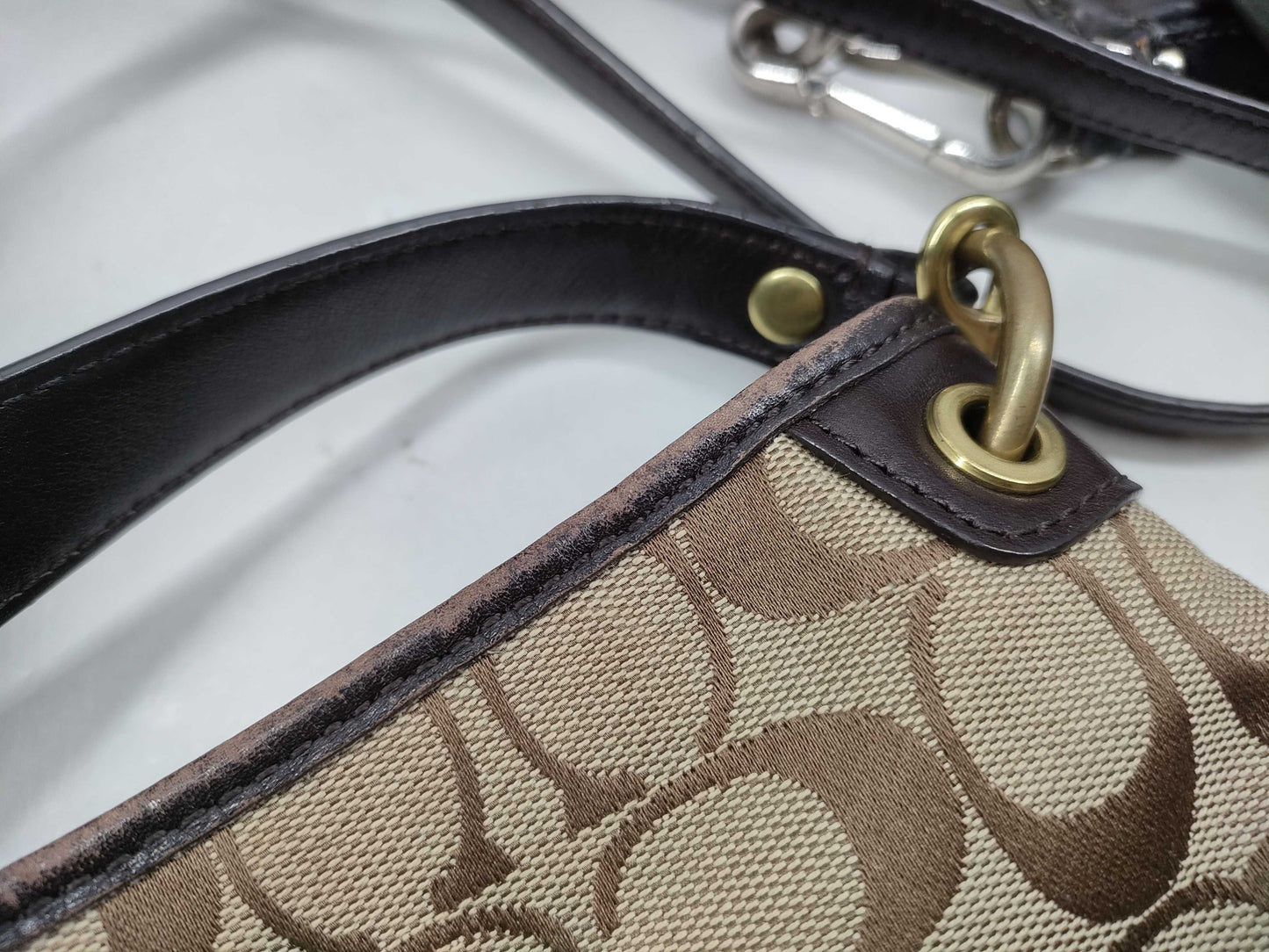 COACH Signature 3 points/f1026-15946/c0871-11436/26602 Shoulder Bag