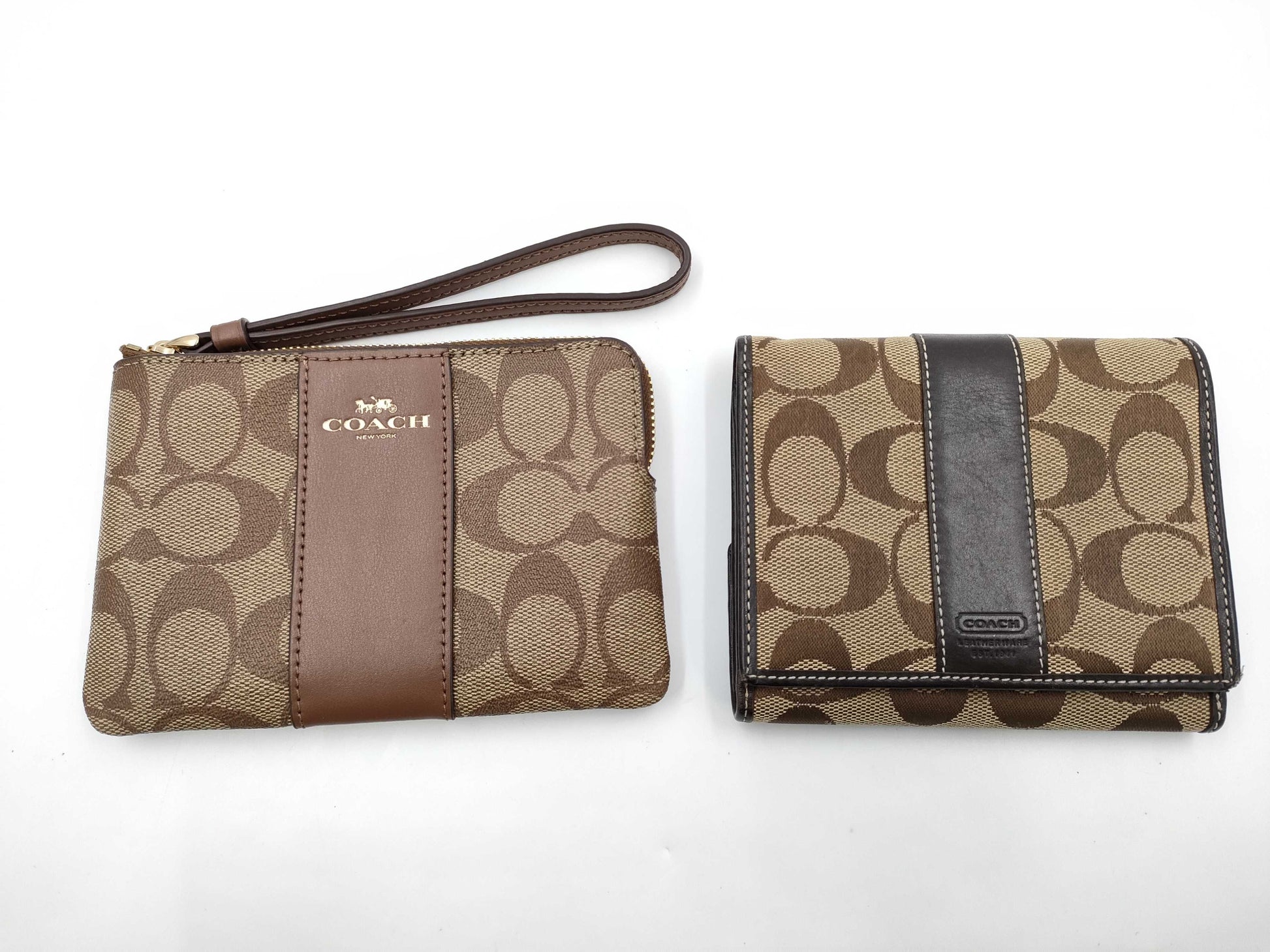 COACH Wallet/Accessory Pouch Wallet