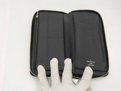 LOUIS VUITTON Taiga Zippy Wallet Vertical Wallet