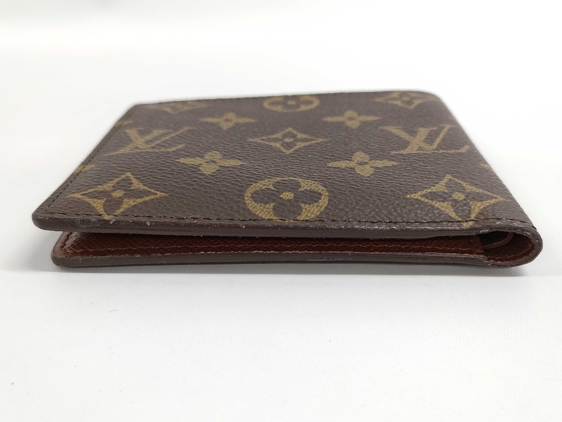LOUIS VUITTON Monogram Bifold Wallet